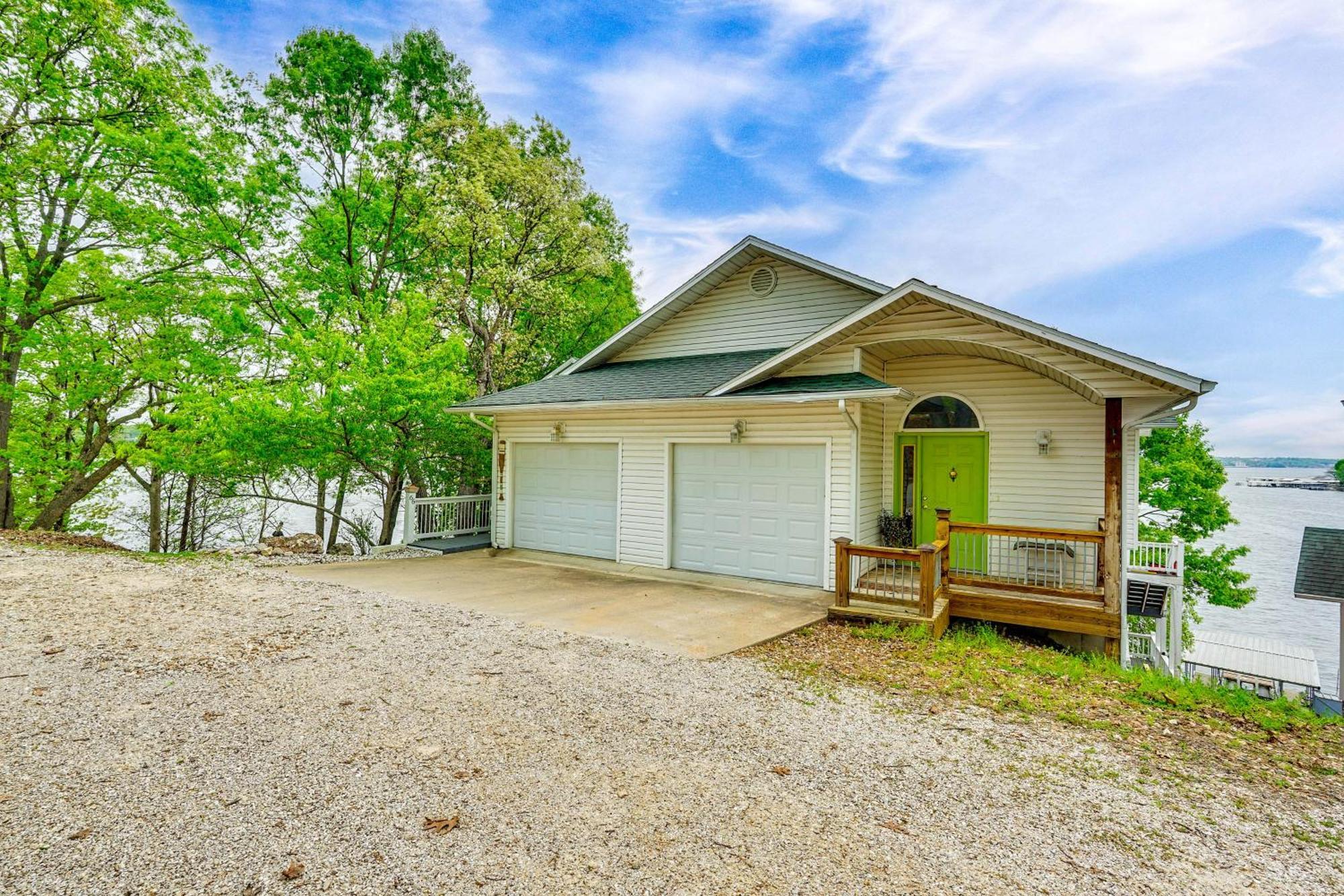 Townhouse With Shared Dock On Lake Of The Ozarks! ภายนอก รูปภาพ